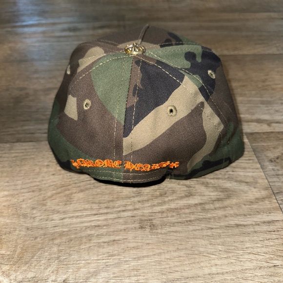 CAMO CHROME HEARTS HAT ORANGE LOGO - Picture 2 of 2
